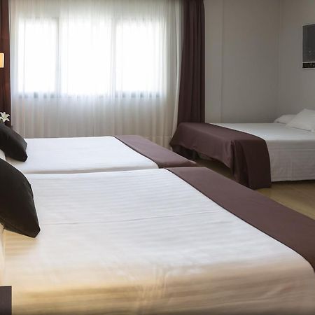 Hotel Plazaola Irurtzun Kültér fotó